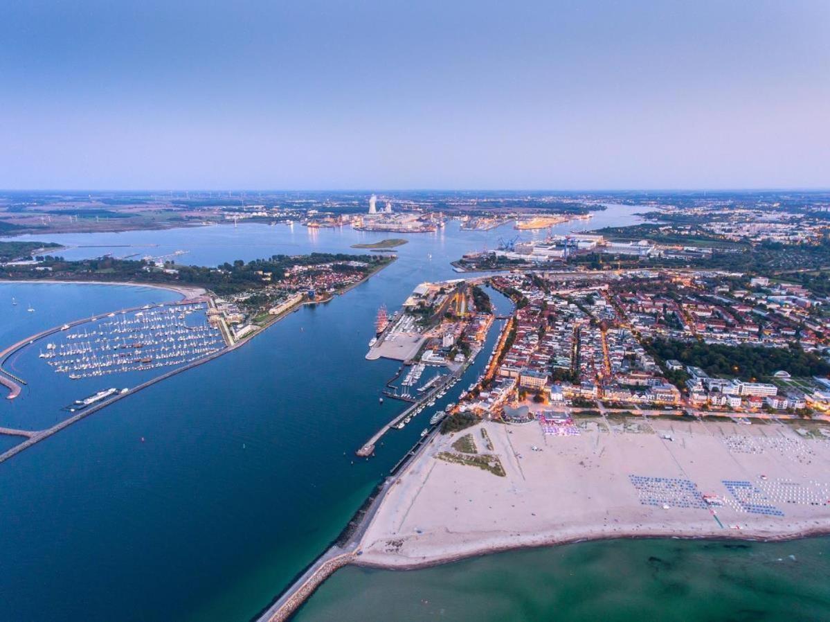 Residenz/Parkblick Lägenhet Rostock Exteriör bild